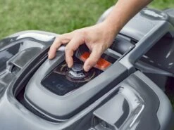 Husqvarna 435x Awd Automower <3500m² 28 Husqvarna 435x Awd Automower <3500m² -MIM Husqvarna Winkel 967853312 19 Husqvarna20435X20AWD20Automower20tot20350020M2