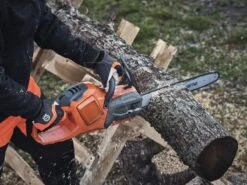 Husqvarna 340i Accu Kettingzaag 35cm -MIM Husqvarna Winkel 967864214 3 HUSQVARNA20340iXP20ACCU20KETTINGZAAG2035CM